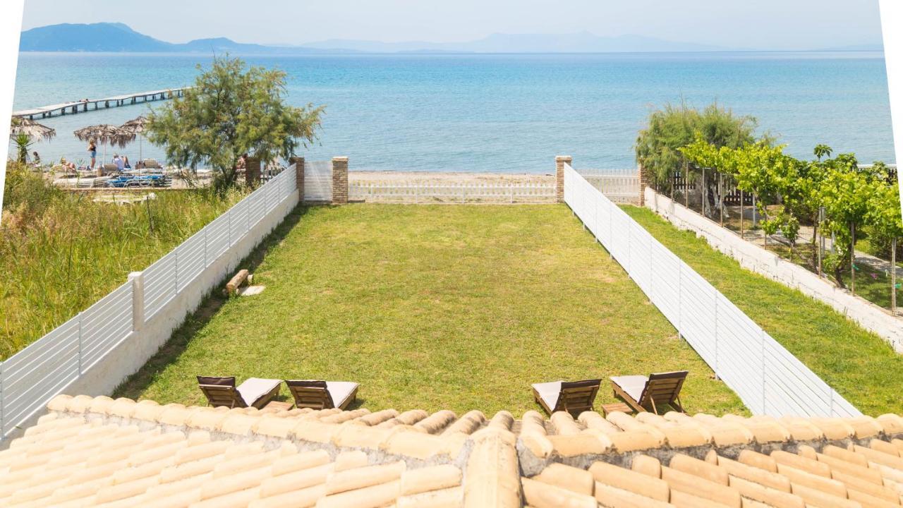 Terracotta Beach House Lefkímmi Buitenkant foto